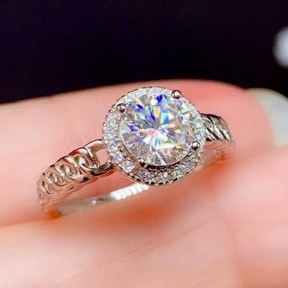 Gorgeous New 925 Silver 6ct Diamond Halo Ring - Picture 4 of 9